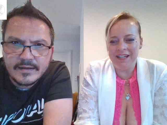 Miss-chupagirly webcam
