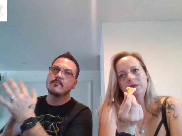 Miss-chupagirly webcam