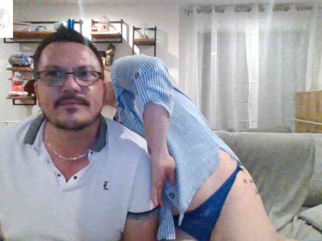 Miss-chupagirly webcam