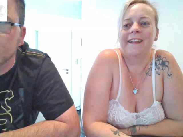 Miss-chupagirly webcam