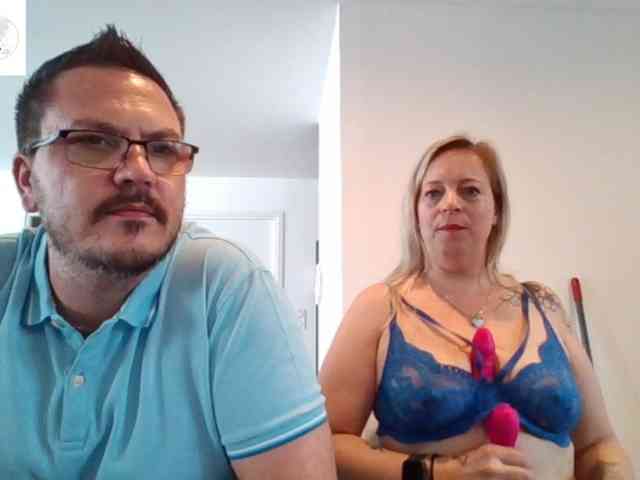 Miss-chupagirly webcam