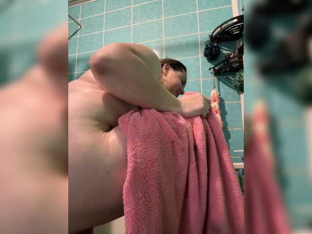 Mila2703, en vivo ahora en BongaCams
