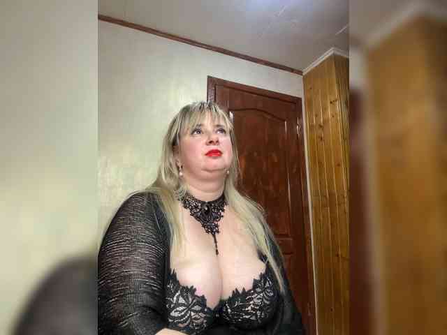 Mila2703 webcam