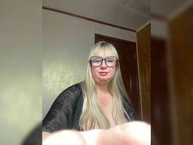 Mila2703 webcam