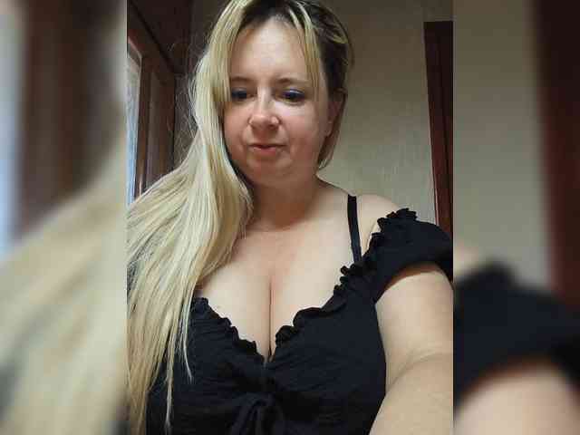 Mila2703 webcam
