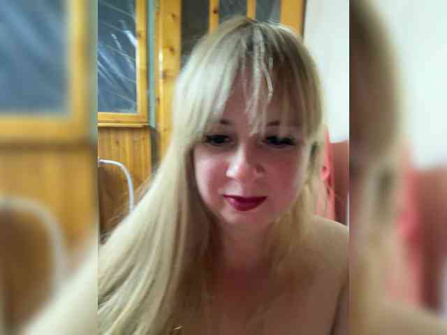 Mila2703 webcam