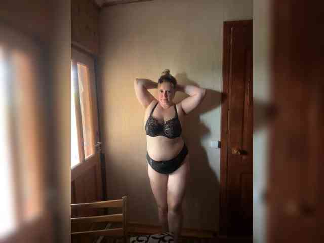 Mila2703 webcam