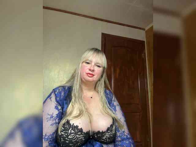 Mila2703 webcam