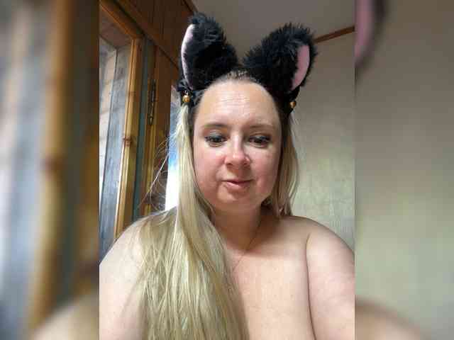 Mila2703 webcam