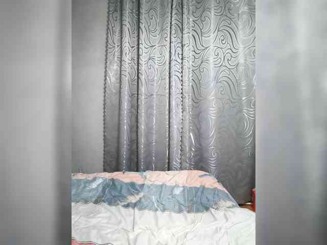 Mila2703 webcam