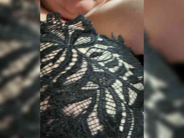 Mila2703 webcam