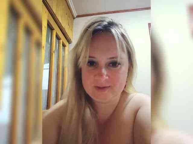 Mila2703 webcam