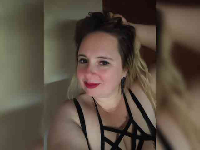 Mila2703 webcam
