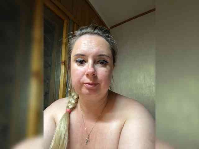 Mila2703 webcam