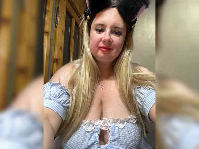 Mila2703 webcam