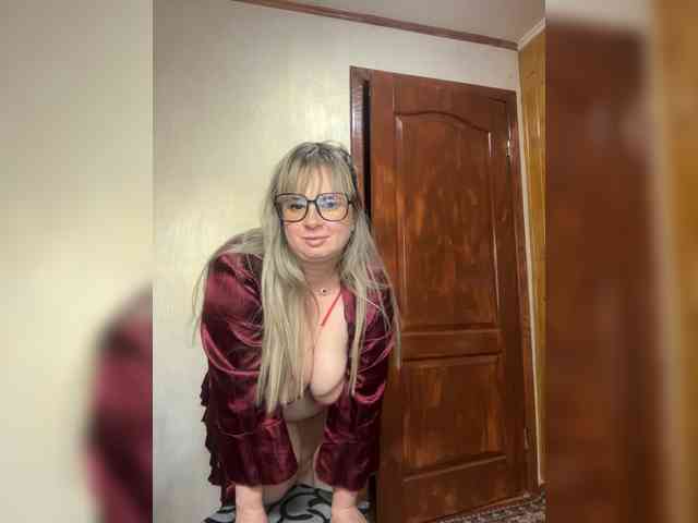 Mila2703 webcam