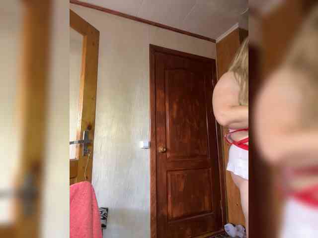 Mila2703 webcam