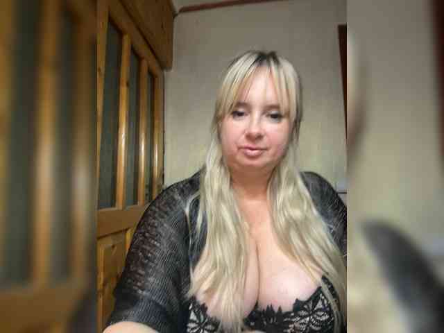 Mila2703 webcam