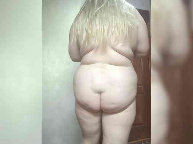Mila2703 webcam