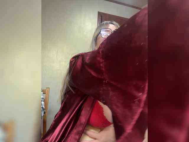 Mila2703 webcam