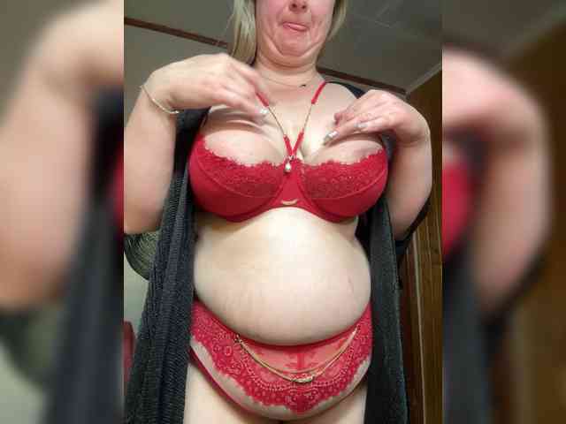 Mila2703 Live Webcam on BongaCams