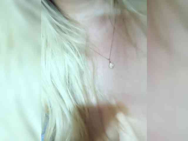 Mila2703 webcam