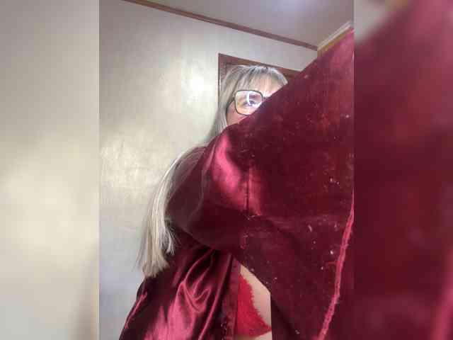 Mila2703 webcam
