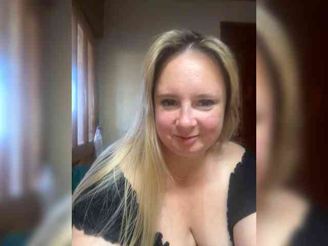 Mila2703 webcam
