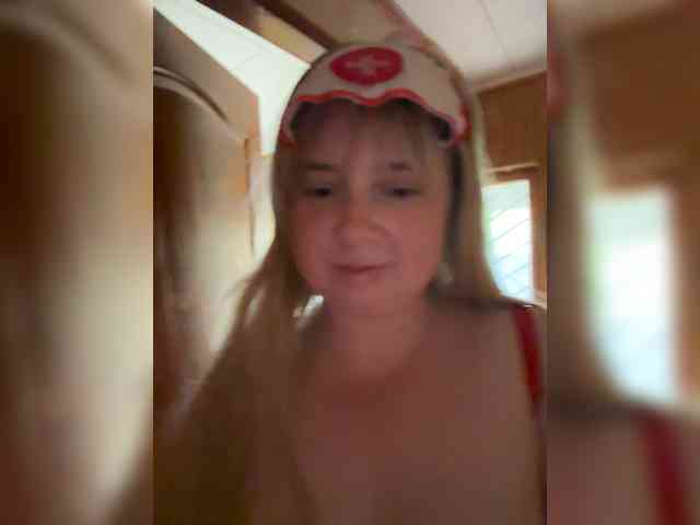 Mila2703 webcam