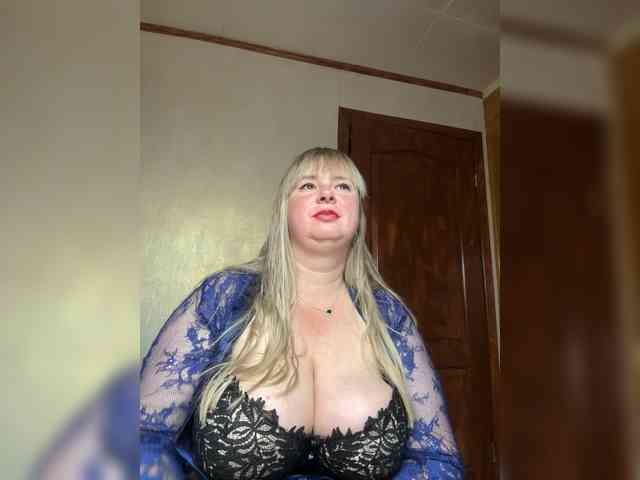 Mila2703 webcam