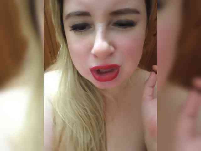 Mila2703 Live Webcam on BongaCams