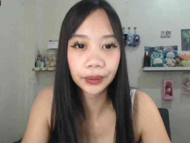 GloryAllTheWay webcam