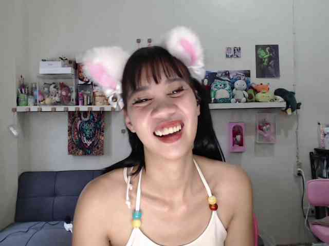 GloryAllTheWay webcam