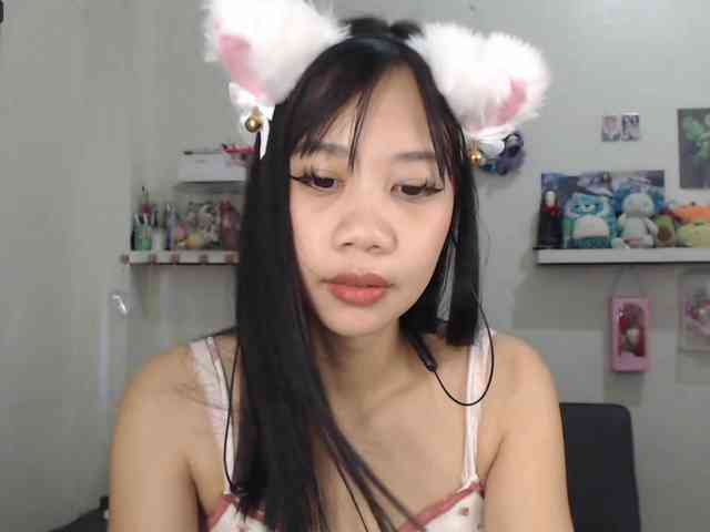 GloryAllTheWay webcam