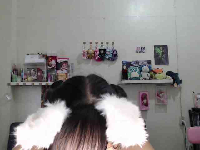 GloryAllTheWay webcam