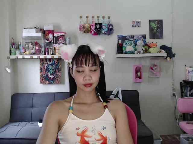 GloryAllTheWay webcam