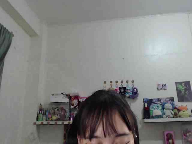 GloryAllTheWay webcam