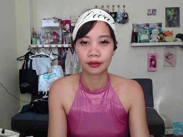 GloryAllTheWay webcam