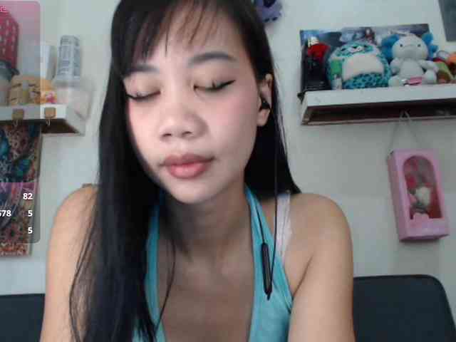 GloryAllTheWay webcam