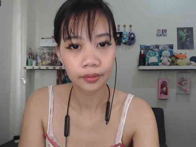 GloryAllTheWay webcam