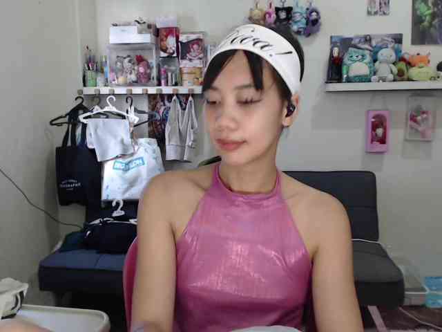 GloryAllTheWay webcam