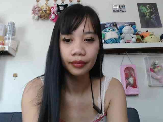 GloryAllTheWay webcam