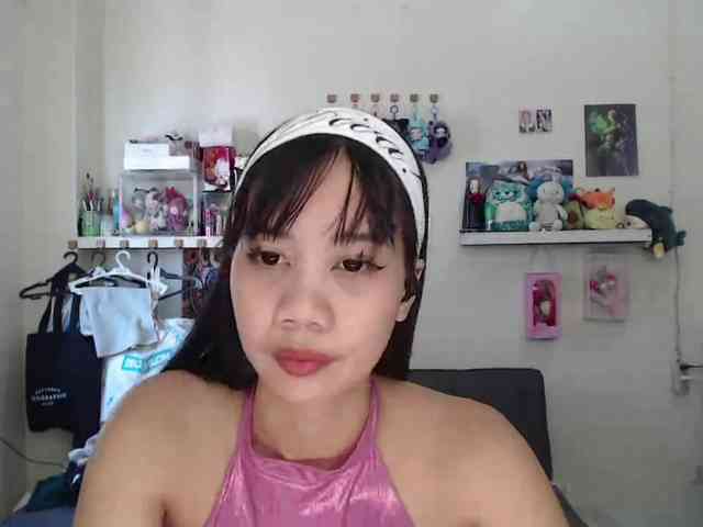 GloryAllTheWay webcam