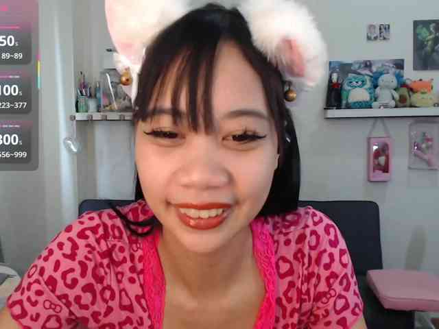 GloryAllTheWay webcam