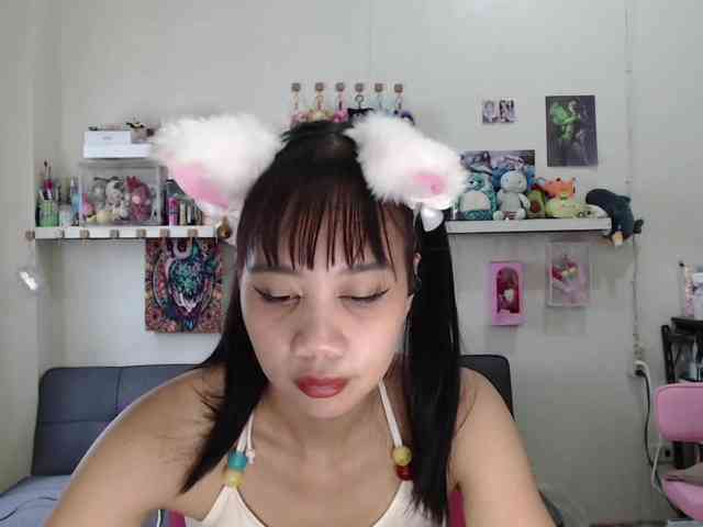 GloryAllTheWay webcam