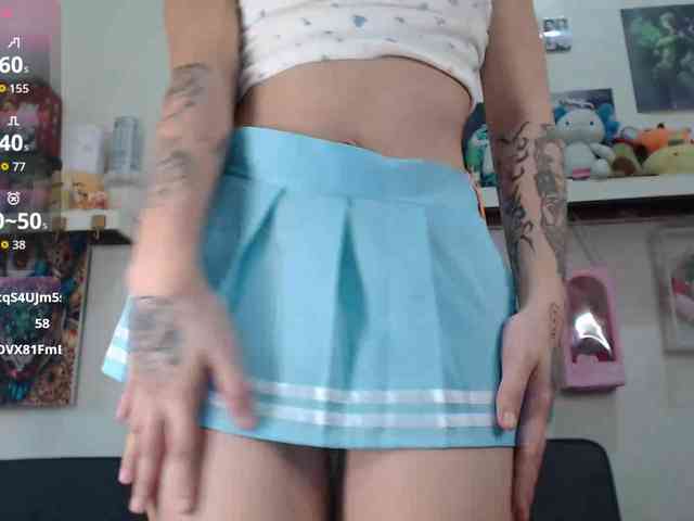 GloryAllTheWay webcam