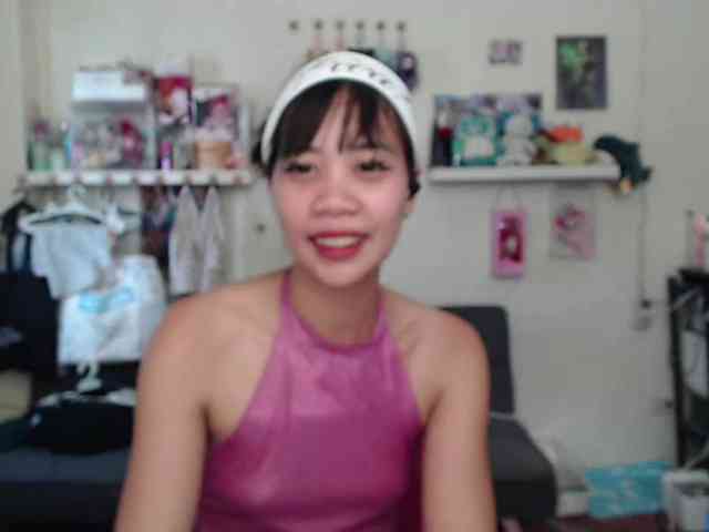 GloryAllTheWay webcam