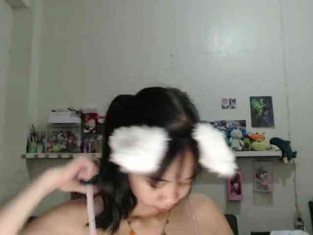 GloryAllTheWay webcam