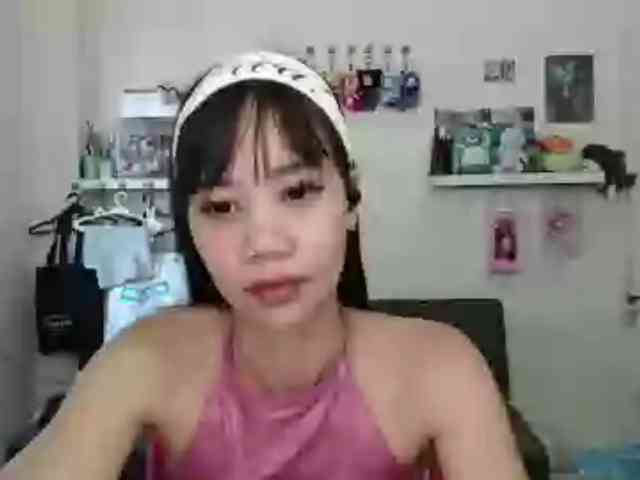 GloryAllTheWay webcam