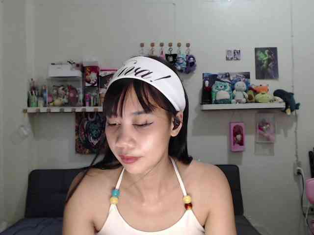 GloryAllTheWay webcam